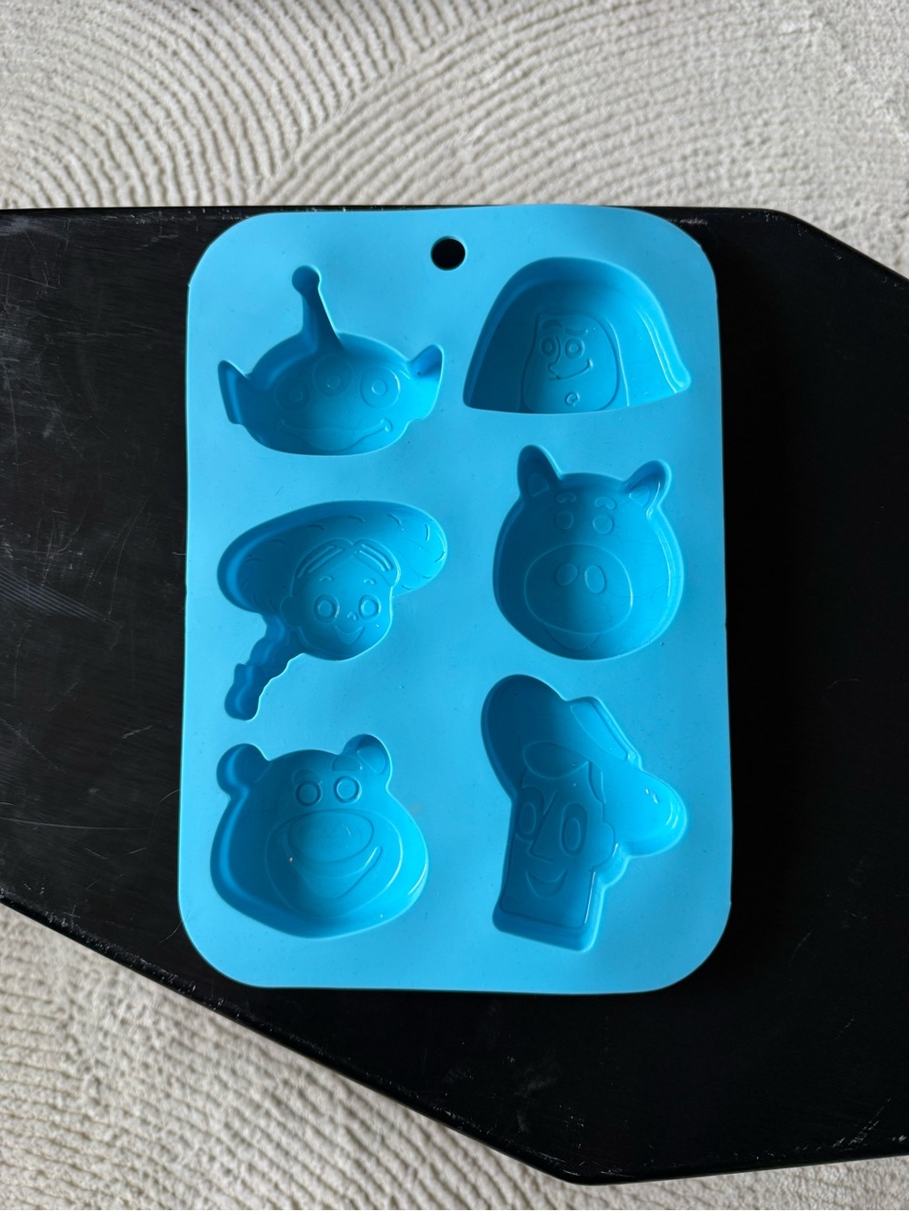Huge Resin Crafting Destash Lot – Molds, Mica Powders, Dried Flowers, Glitter - Picture 4 of 8
